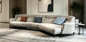 Sofa with chaise lounge · Product photo 1