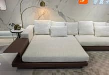 Connery Italian-style sofa · Product photo 1
