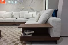 Connery Italian-style sofa · Product photo 4